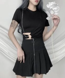 ALTERBABE CLOTHING Wrap Chain Crop Top