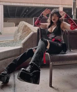 ALTERBABE Blood Distressed Top And Gloves Set