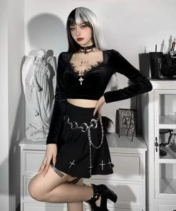 ALTERBABE Under Spell Velvet Top CLOTHING