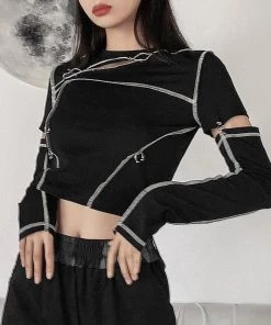 ALTERBABE CLOTHING Cut Out Pierced Top