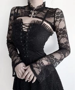 ALTERBABE Lace Lover Cropped Shrug
