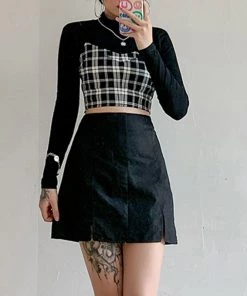 ALTERBABE Gat A Clue Top