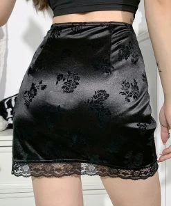 ALTERBABE Sin Floral Mini Skirt