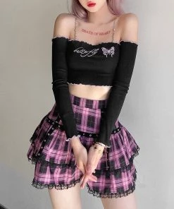 ALTERBABE CLOTHING Breaking Hearts Plaid Skirt