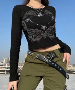 ALTERBABE Venus Retrograde Crop Top